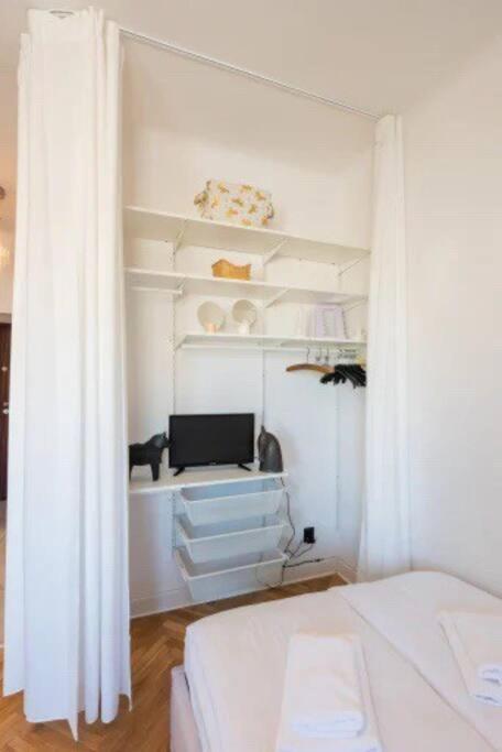 Cutest Studio With Best Location Варшава Экстерьер фото
